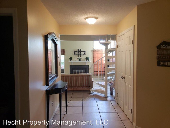 Foto del edificio - 20123 Henderson Rd