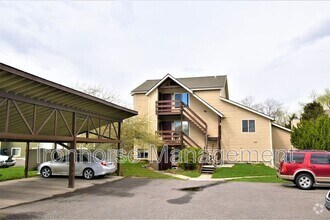 Building Photo - 119 S 15th Ave