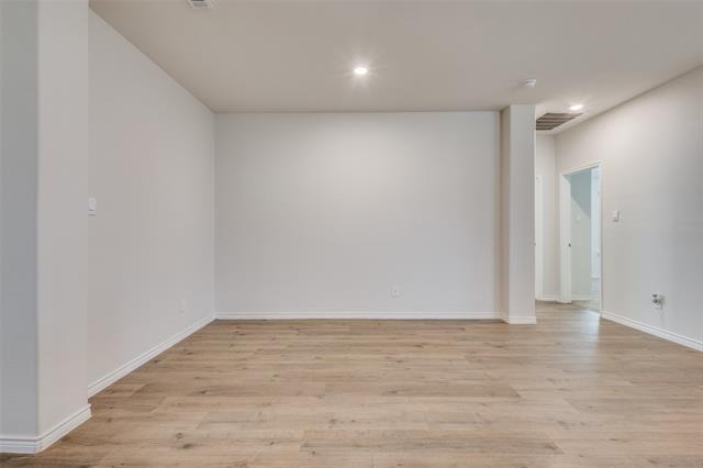 Foto del edificio - 912 Marigold St