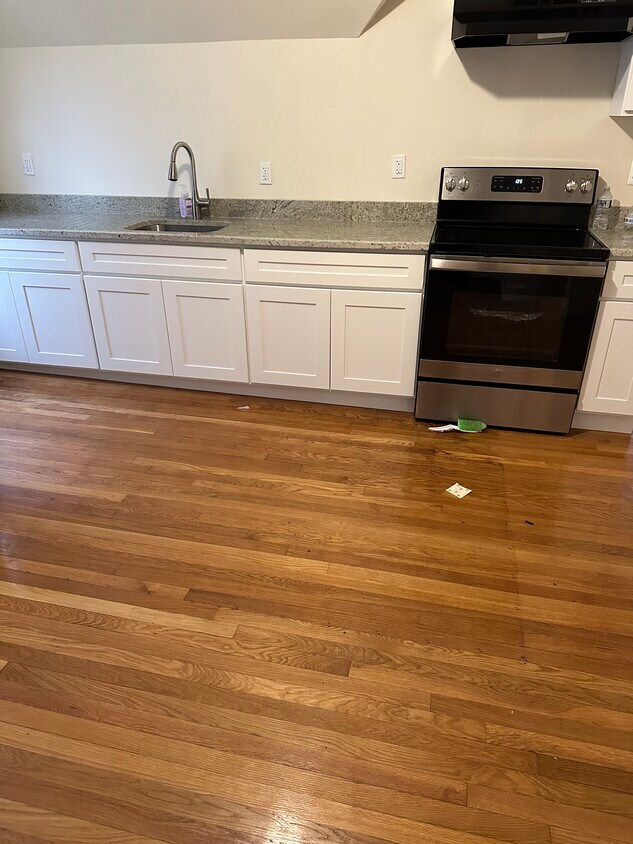 Foto principal - 9 Homes Ave