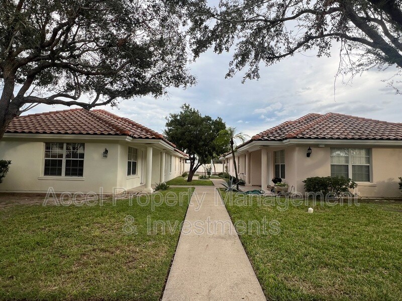 7110 N 11th Ln Unit 4, McAllen, TX 78504 Condo for Rent in McAllen
