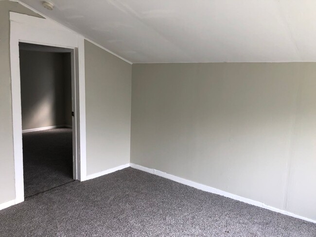 Foto del edificio - Convenient Showings — No Appointment Needed!