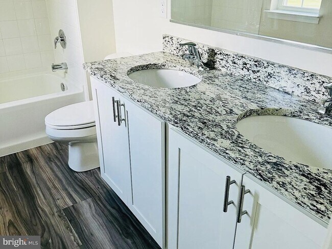 Foto del edificio - 15 Smokehouse Rd