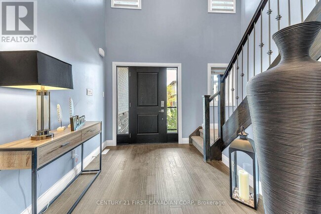 Building Photo - 41 Earlscourt Terrace