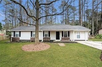 Building Photo - 8990 Sterling Ridge Ln