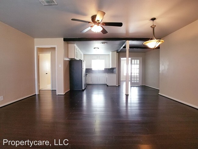Building Photo - 4 br, 2 bath House - 13222 Emporia St.