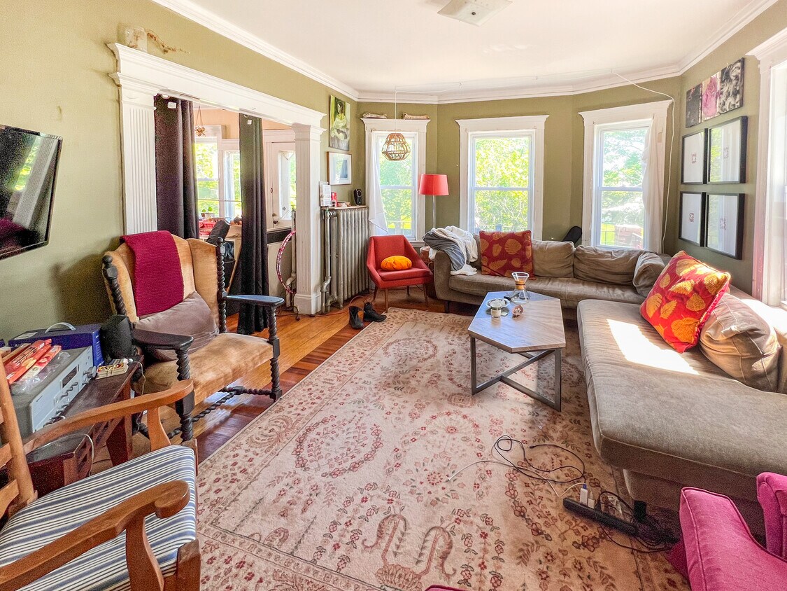 20 Powder House Blvd Unit 2, Somerville, MA 02144 Apartments in