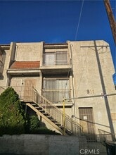 Building Photo - 911 New Depot St