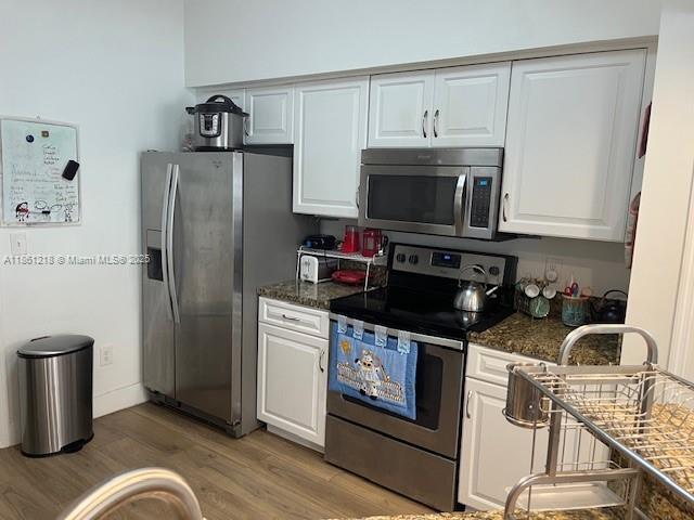 Foto del edificio - 3215 NE 184th St