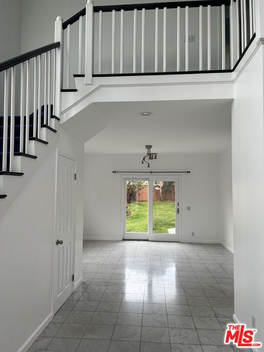 Foto del edificio - 8125 CREIGHTON Ave