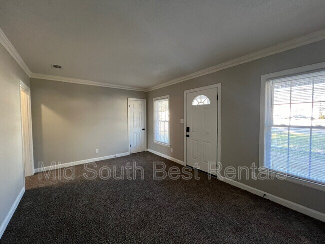 Building Photo - 371 E Raines Rd