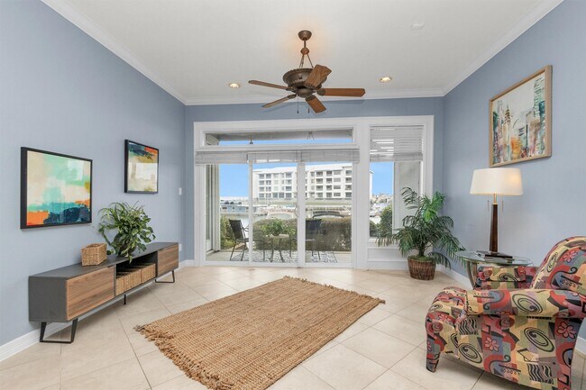 Foto del edificio - 168 Lake Point Blvd