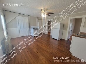 Building Photo - 602 Second St