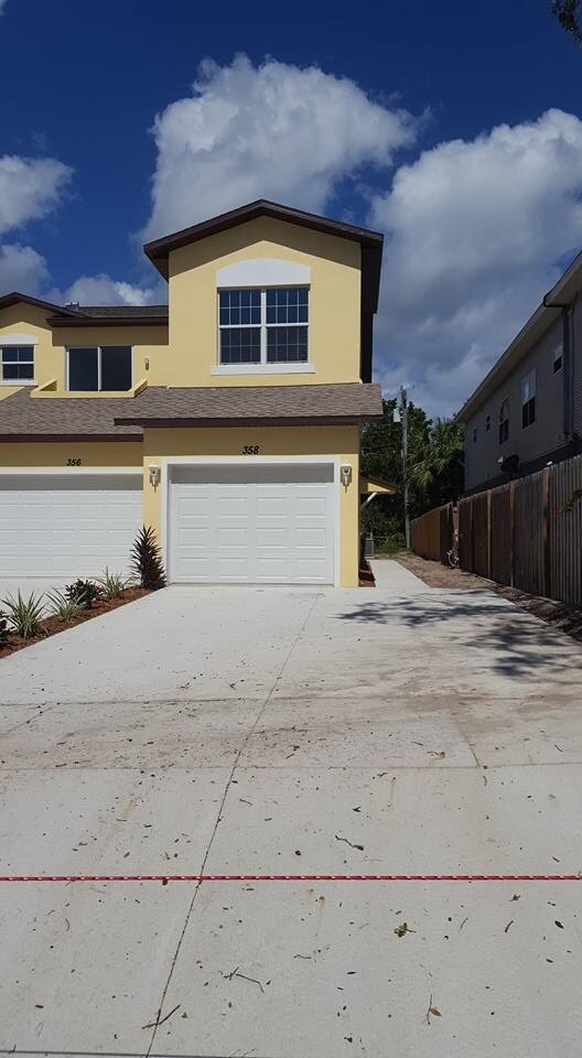 Building Photo - Cape Park Townhomes