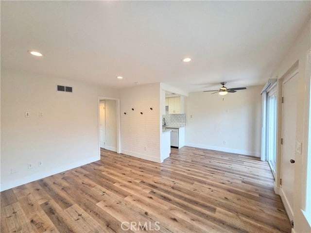 Foto del edificio - 16850 Sierra Vista Way