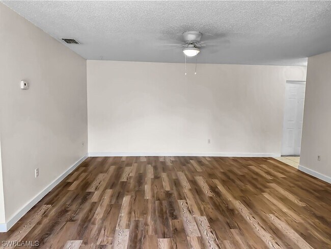 Foto del edificio - 25 SE 23rd Pl
