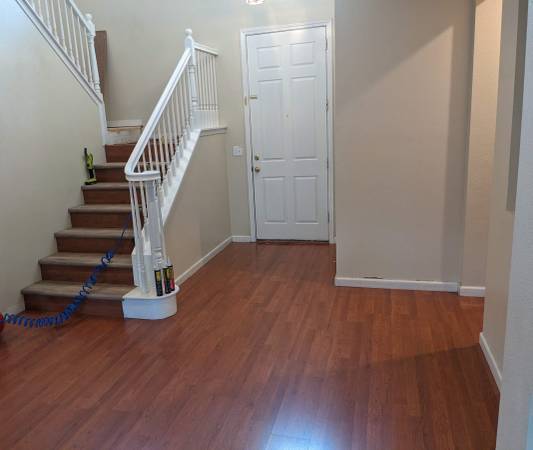 Building Photo - 4052 Summer Ct