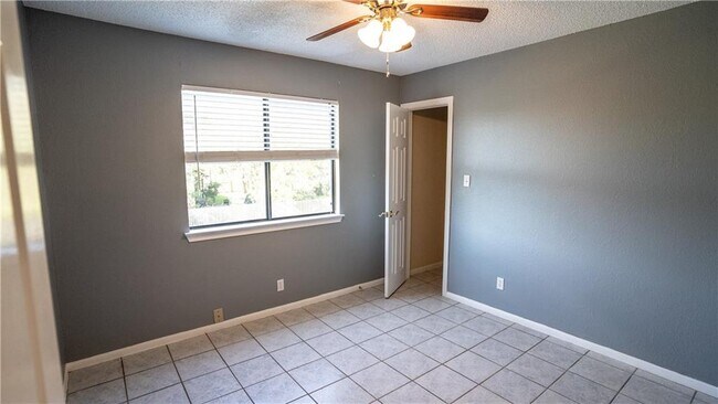 Building Photo - 5816 Abilene Trail