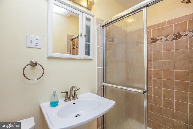 Foto del edificio - 1112 High Country Rd