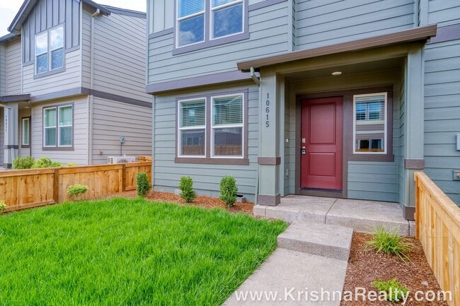 Building Photo - Beautiful One-Year-Old New Construction 3-Bedroom, 2.5-Bath DR Horton Townhome for Rent