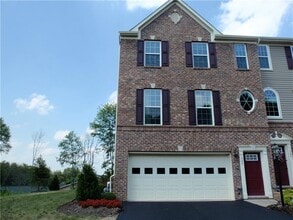 Building Photo - 325 Broadstone Dr