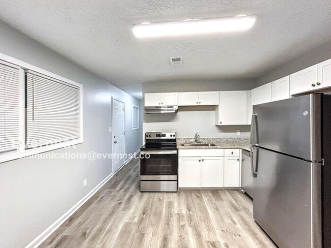Foto del edificio - 265 Hummingbird Way