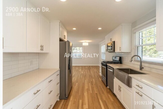 Building Photo - 2900 Arnold Rd