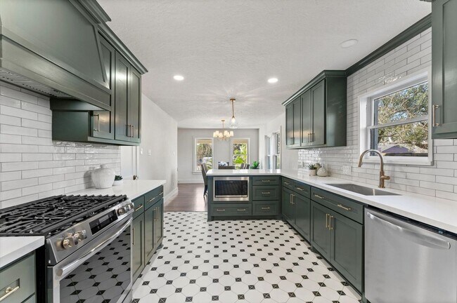 Foto del edificio - 3725 Griggs Rd