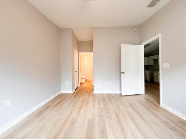 Foto del edificio - 5289 Stacy St