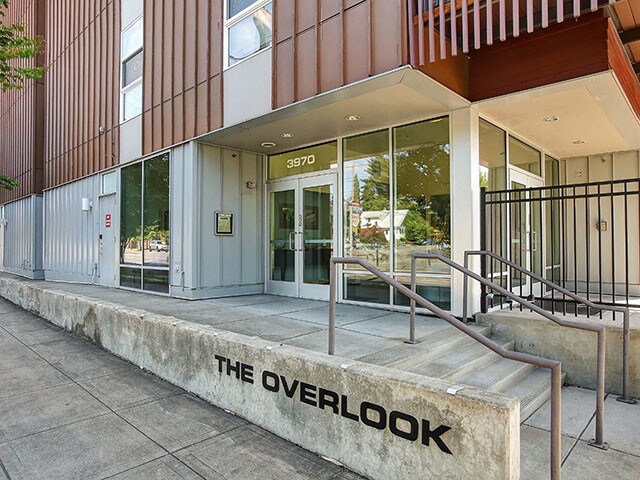 Exterior - 3970 N Interstate Ave