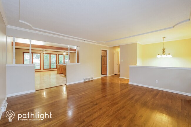 Foto del edificio - 9247 Switzer Road