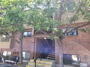Building Photo - 226 Wright St