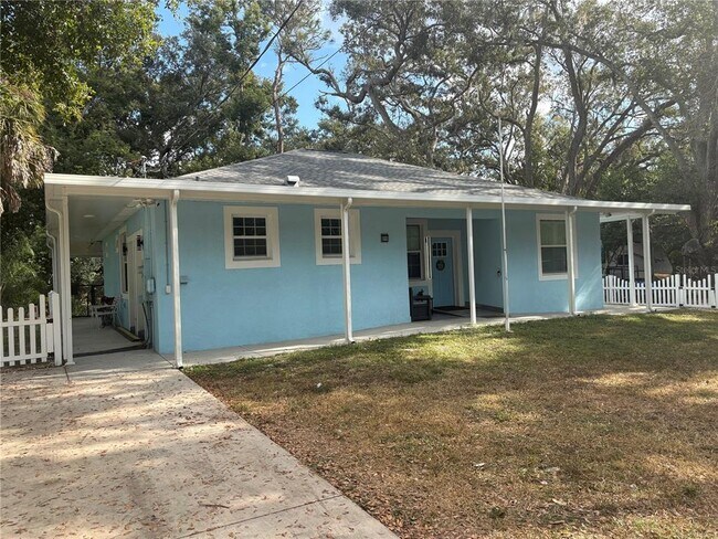 Building Photo - 3715 Valley Tree Dr