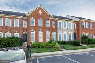 Building Photo - 1506 Penzance Way