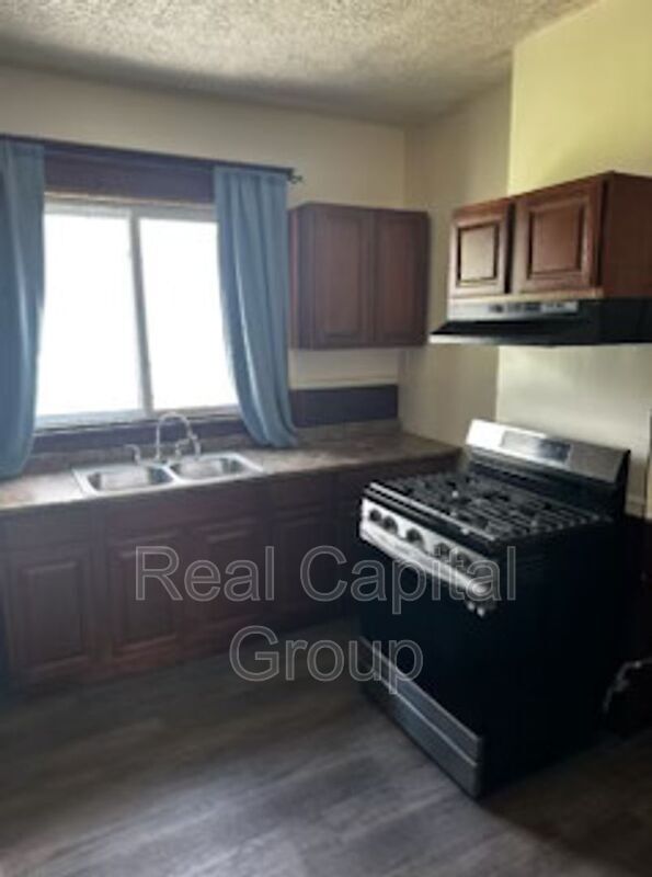 Foto del edificio - 1326 3rd Ave