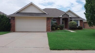 Building Photo - 16113 Juliet Dr