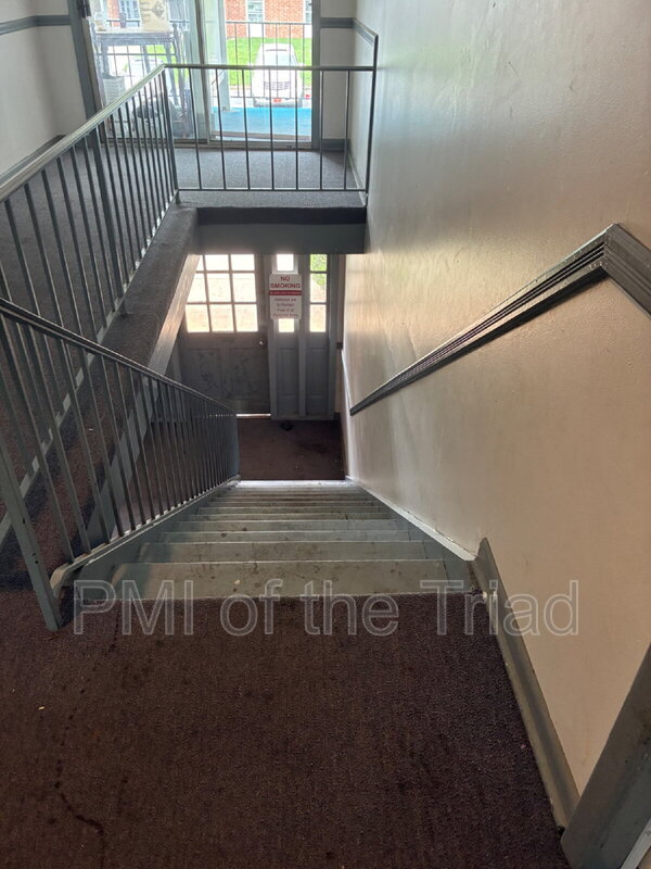 Foto del edificio - 2829 North O.Henry Boulevard