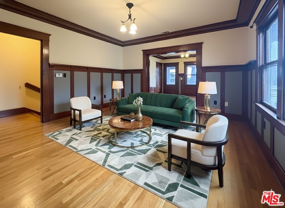 Foto principal - 1123 Marion Ave