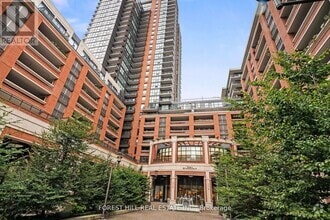 Building Photo - 830-2830 Lawrence Ave W