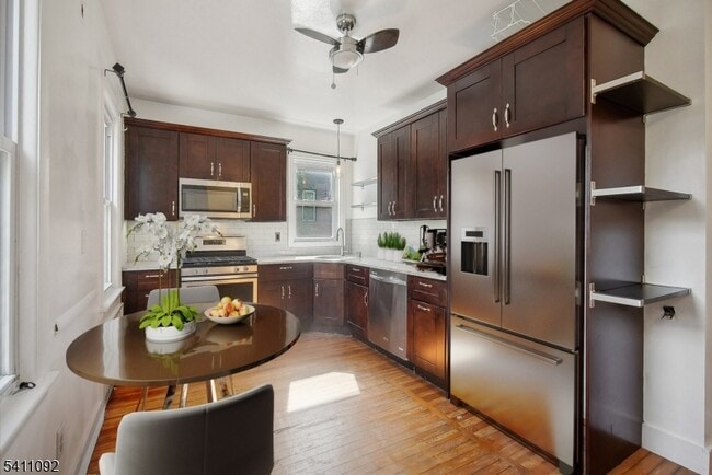 Building Photo - 82 Park Pl