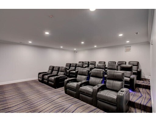 Foto del edificio - 87 Medford St