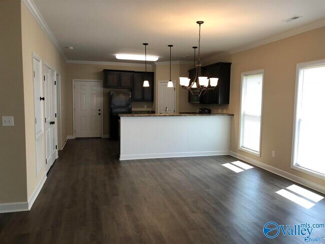 Foto del edificio - 4029 Jeff Rd NW