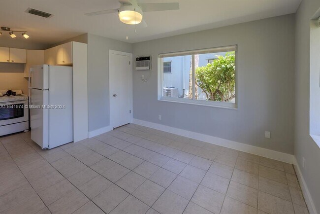 Foto del edificio - 931 SW 30th St