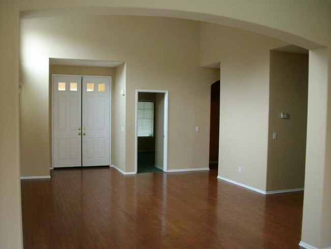Building Photo - 5330 Satinstone Dr