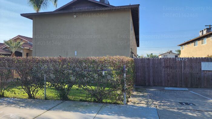 Primary Photo - 2 Bedroom, 1.5 bathroom