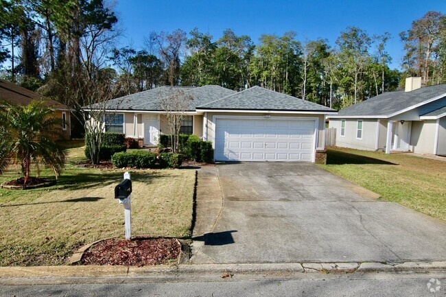 Building Photo - 1318 Trotters Walk Way