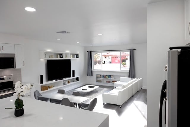 Living Room - 53130 Avenida Mendoza