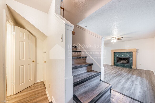 Building Photo - 3 br, 2.5 bath House - 1717 Parkfield Cove -