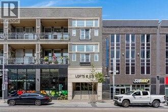 Building Photo - 276 King St W