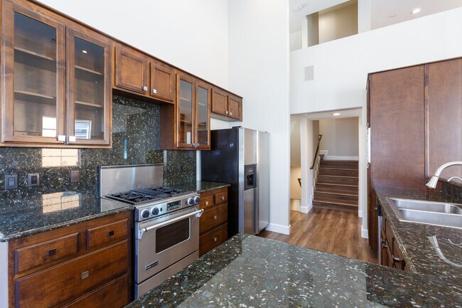 Kitchen - 132 Fleet St